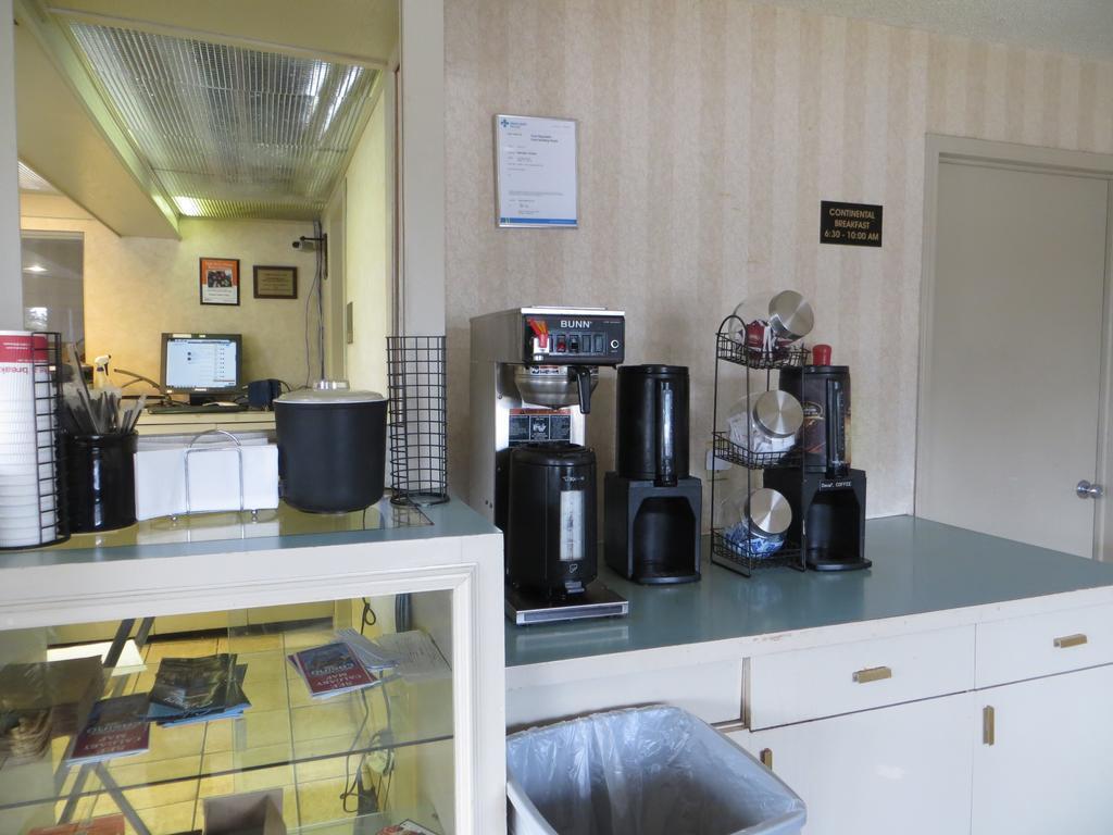 Ramada Limited Hotel 2*