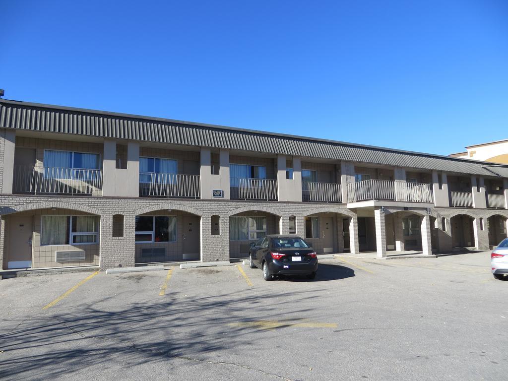 Ramada Limited Hotel Calgary